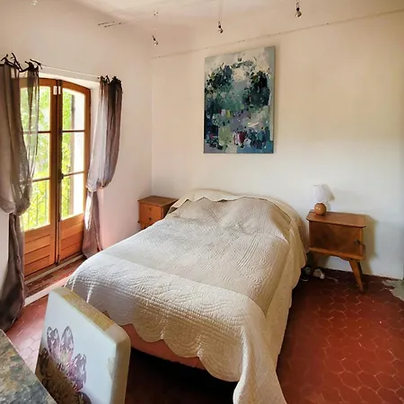 Hébergement de vacances Artist's House In The Heart Of *