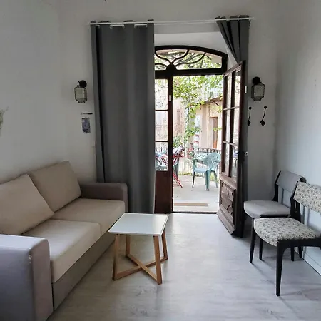 Hébergement de vacances Artist's House In The Heart Of *
